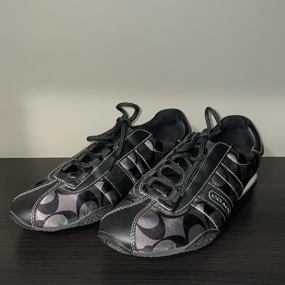 Coach Shoes (Size 5) - Picture 1 of 11